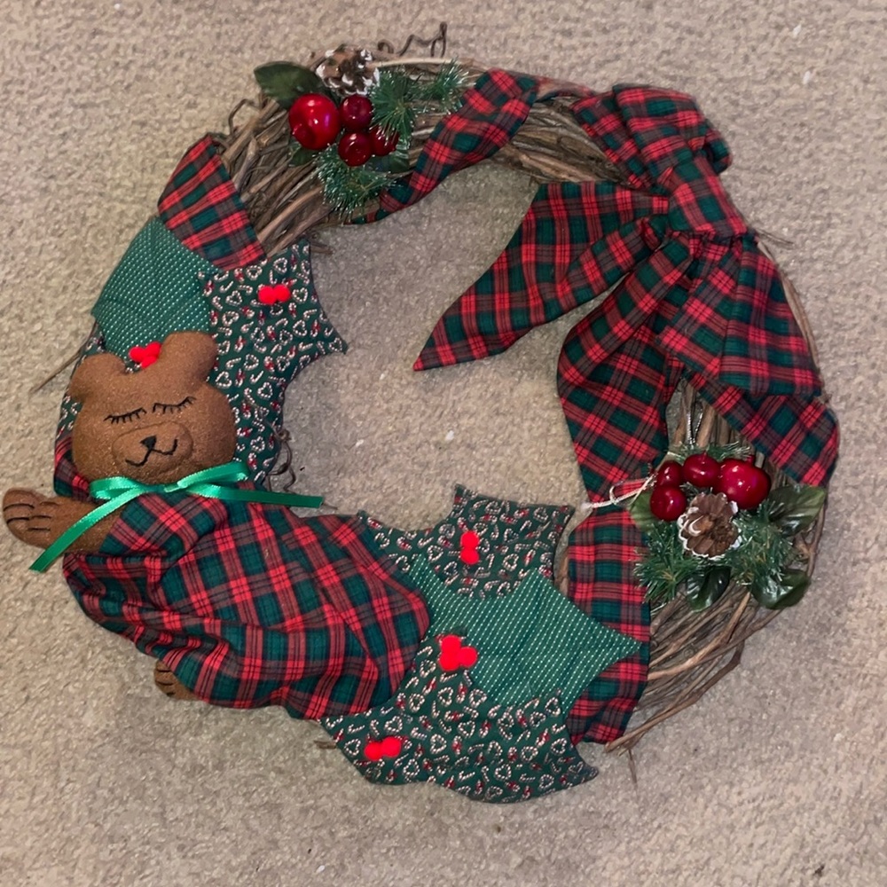 Sleeping Bear & Holly Wreath